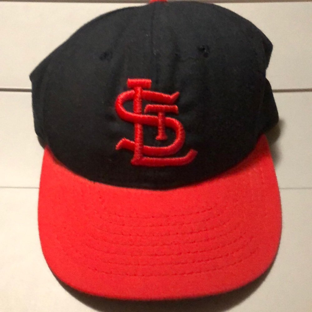 Vintage Roman Pro St. Louis Cardinals cap 7 1/8